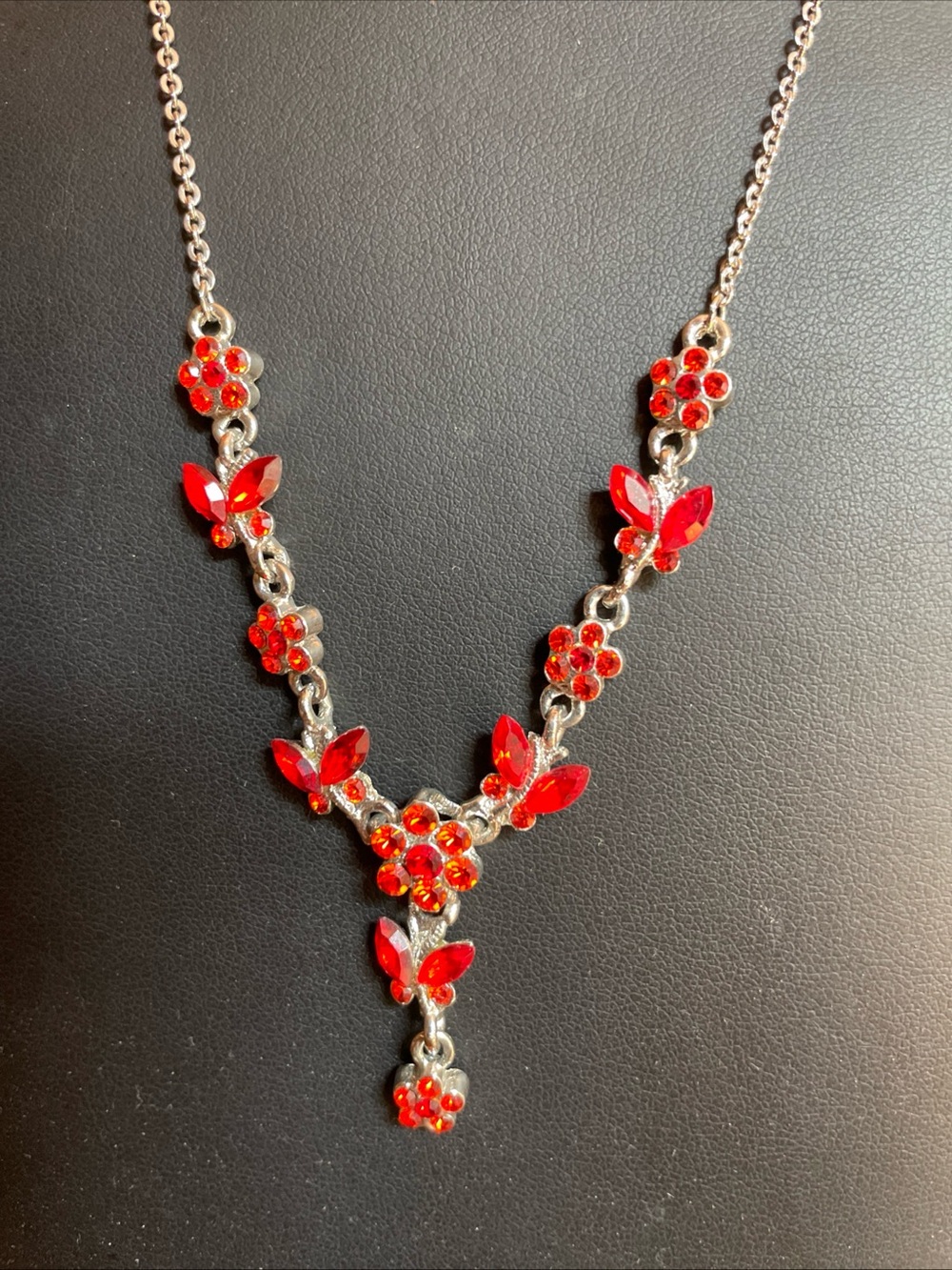 Red Floral Y-Necklace with Silver-tone Chain Accent